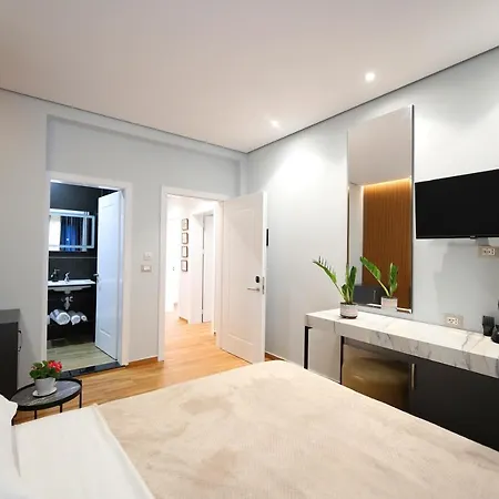 Bed & Breakfast Ulcas Guest Huse Vlorë