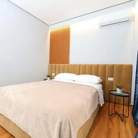 Ulcas Guest Huse Nocleg ze śniadaniem Wlora