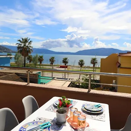 Ulcas Guest Huse