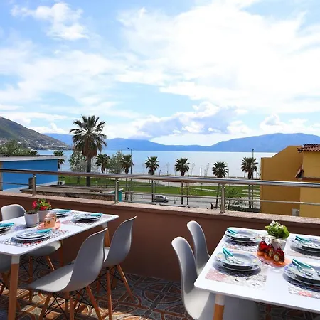 Ulcas Guest Huse Bed & Breakfast
