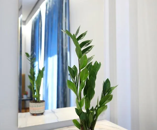 Couette-café Ulcas Guest Huse 3*